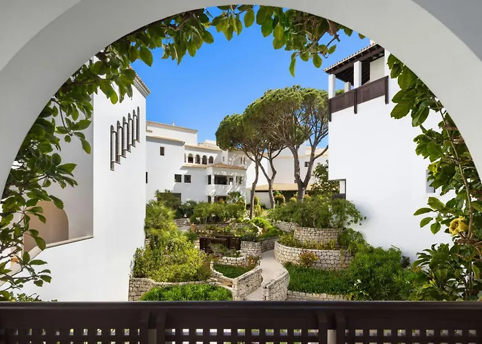 Pine Cliffs Residence, A Luxury Collection Resort, Algarve Albufeira